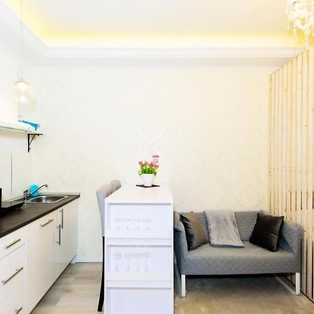 Noble Ferienwohnung In Metzingen-Zentrum Metzingen  Dış mekan fotoğraf