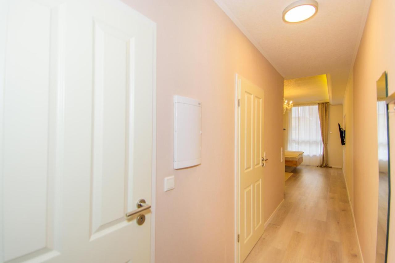 Noble Ferienwohnung In Metzingen-Zentrum Metzingen  Dış mekan fotoğraf